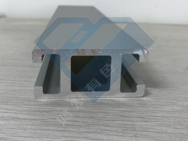 國標槽導軌鋁型材生產(chǎn)廠(chǎng)家  雙槽鋁型材